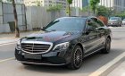 Mercedes-Benz C200 Exclusive 2020 - Cần bán xe Mercedes C200 Exclusive đời 2020, màu đen
