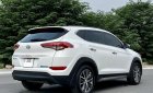 Hyundai Tucson 2016 - Bán Hyundai Tucson 2016, màu trắng, nhập khẩu nguyên chiếc chính chủ