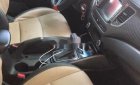 Kia Rondo 2016 - Cần bán xe Kia Rondo đời 2016, màu nâu còn mới, giá 505tr