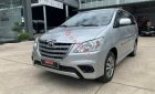 Toyota Innova   2.0E  2015 - Cần bán gấp Toyota Innova 2.0E đời 2015, màu bạc