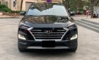 Hyundai Tucson 2020 - Bán Hyundai Tucson 2020, màu đen, giá chỉ 893 triệu