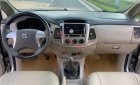 Toyota Innova   2.0E  2015 - Bán ô tô Toyota Innova 2.0E đời 2015, màu bạc xe gia đình, giá chỉ 399 triệu