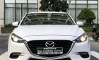 Mazda 3   1.5 AT 2018 - Cần bán gấp Mazda 3 1.5 AT 2018, màu trắng xe gia đình