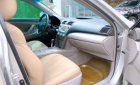 Toyota Camry 2010 - Bán Toyota Camry 2010, màu bạc, xe nhập, giá tốt