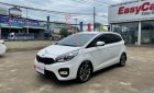 Kia Rondo   2.0L  2020 - Bán Kia Rondo 2.0L đời 2020, màu trắng số sàn