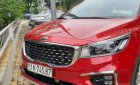 Kia Sedona 2020 - Xe Kia Sedona đời 2020, màu đỏ còn mới