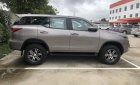 Toyota Fortuner 2021 - Bán Toyota Fortuner 2.4G máy dầu số sàn, màu bạc giao ngay