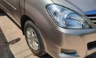 Toyota Innova    2010 - Cần bán xe Toyota Innova năm sản xuất 2010, màu bạc  