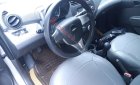 Chevrolet Spark   LT  2016 - Cần bán lại xe Chevrolet Spark LT 2016, màu bạc xe gia đình
