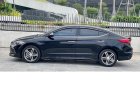 Hyundai Elantra 2018 - Bán Hyundai Elantra năm sản xuất 2018, màu đen 