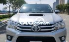 Toyota Hilux 2016 - Cần bán gấp Toyota Hilux năm 2016, màu bạc, nhập khẩu