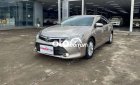 Toyota Camry   2.0E  2016 - Cần bán Toyota Camry 2.0E 2016, màu bạc, giá 699tr