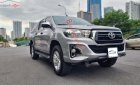 Toyota Hilux 2019 - Bán xe Toyota Hilux năm 2019, màu bạc, nhập khẩu nguyên chiếc còn mới