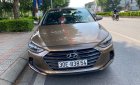 Hyundai Elantra   2.0 AT  2016 - Bán Hyundai Elantra 2.0 AT năm 2016, màu vàng  