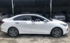 Kia Cerato 2019 - Cần bán lại xe Kia Cerato sản xuất 2019, màu trắng số tự động, giá tốt