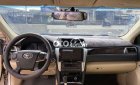 Toyota Camry   2.0E  2016 - Cần bán Toyota Camry 2.0E 2016, màu bạc, giá 699tr