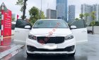 Kia Sedona 2016 - Bán xe Kia Sedona năm 2016, màu trắng, 659 triệu