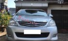 Toyota Innova   V  2009 - Cần bán xe Toyota Innova V đời 2009, màu bạc, 318 triệu