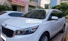 Kia Sedona 2016 - Cần bán Kia Sedona sản xuất 2016, màu trắng