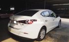 Mazda 3 2018 - Cần bán gấp Mazda 3 năm 2018, màu trắng, nhập khẩu  