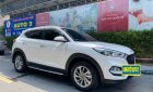 Hyundai Tucson   2.0 AT 2018 - Cần bán lại xe Hyundai Tucson 2.0 AT năm 2018, màu trắng chính chủ
