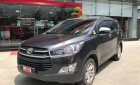 Toyota Innova   2.0E 2019 - Bán Toyota Innova 2.0E đời 2019, màu xám, 670tr