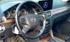 Mercedes-Benz E200 2011 - Cần bán Mercedes E200 đời 2011, màu đen