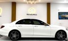 Mercedes-Benz E300 2021 - Cần bán gấp Mercedes E300 sản xuất 2021, màu trắng, xe nhập chính chủ
