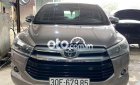 Toyota Innova  2.0V 2016 - Bán xe Toyota Innova 2.0V 2016, màu xám số tự động, giá tốt