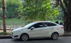 Ford Fiesta 2014 - Cần bán gấp Ford Fiesta sản xuất 2014, màu trắng