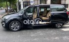 Kia Sedona    2018 - Bán ô tô Kia Sedona năm 2018, màu đen, giá tốt
