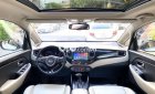 Kia Rondo 2015 - Cần bán lại xe Kia Rondo đời 2015, màu trắng còn mới