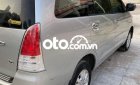 Toyota Innova 2011 - Bán xe Toyota Innova năm 2011, màu bạc chính chủ, 300 triệu