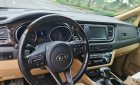 Kia Sedona 2018 - Cần bán xe Kia Sedona sản xuất 2018 còn mới giá chỉ 910tr