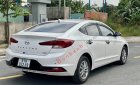 Hyundai Elantra   1.6 MT 2020 - Bán Hyundai Elantra 1.6 MT năm sản xuất 2020, màu trắng