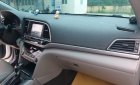Hyundai Elantra    2018 - Cần bán gấp Hyundai Elantra sản xuất 2018, màu trắng, nhập khẩu nguyên chiếc, 520tr