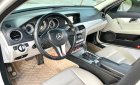 Mercedes-Benz C200    2011 - Bán Mercedes đời 2011, màu trắng còn mới, giá chỉ 450 triệu