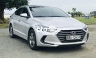 Hyundai Elantra 2018 - Bán ô tô Hyundai Elantra đời 2018, màu bạc còn mới