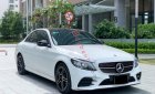 Mercedes-Benz C300 AMG  2021 - Cần bán lại xe Mercedes C300 AMG sản xuất 2021, màu trắng