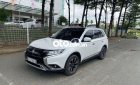 Mitsubishi Outlander   2.0 AT Premium 2020 - Cần bán lại xe Mitsubishi Outlander 2.0 AT Premium năm 2020, màu trắng, giá tốt