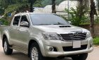 Toyota Hilux   3.0G 4x4 MT 2011 - Bán Toyota Hilux 3.0G 4x4 MT năm 2011, màu bạc, nhập khẩu nguyên chiếc đẹp như mới