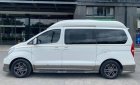 Hyundai Grand Starex   Limousine 2.4L AT  2017 - Bán Hyundai Grand Starex Limousine 2.4L AT sản xuất 2017, màu trắng, xe nhập như mới giá cạnh tranh