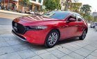 Mazda 3 1.5 Luxury 2020 - Cần bán lại xe Mazda 3 1.5 Luxury 2020, màu đỏ, giá chỉ 675 triệu