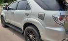 Toyota Fortuner 2015 - Bán Toyota Fortuner đời 2015, màu bạc xe gia đình