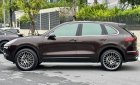 Porsche Cayenne 2016 - Cần bán xe màu nâu