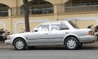 Nissan Bluebird 1990 - Cần bán xe Nissan Bluebird năm sản xuất 1990, màu bạc, xe nhập