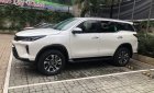 Toyota Fortuner 2021 - Bán Toyota Fortuner năm sản xuất 2021, màu trắng