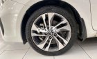Kia Rondo 2017 - Bán ô tô Kia Rondo đời 2017 xe gia đình, giá 415tr
