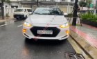 Hyundai Elantra 1.6 MT 2018 - Bán xe Hyundai Elantra 1.6 MT đời 2018, màu trắng giá cạnh tranh