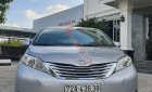 Toyota Sienna   Limited  2010 - Cần bán gấp Toyota Sienna Limited năm 2010, màu bạc, nhập khẩu như mới